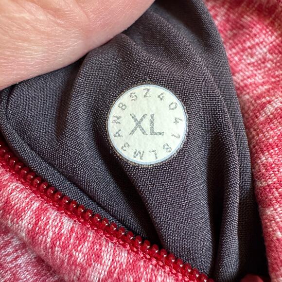 Lululemon Surge Warm 1/2 Zip Silver Heathered Dark Red Sport Size XL EUC M3D42S - Picture 6 of 10